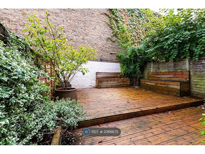 1 Bedroom Flat To Rent In Elmhurst Mansions, London, SW4