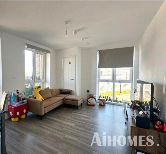 3 Bedroom Flat For Sale In Wharf Road, Chelmsford, CM2