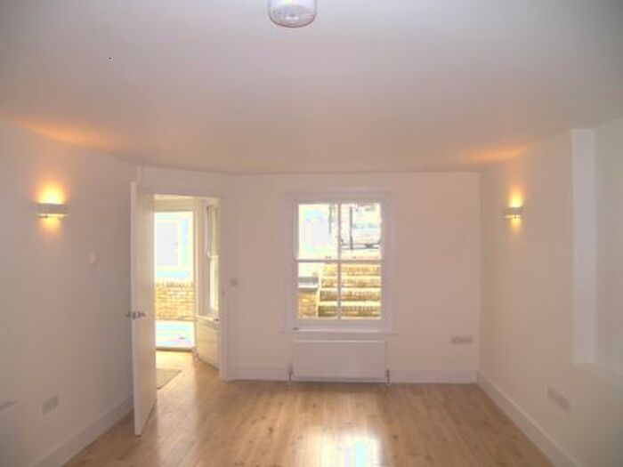 2 Bedroom Semi-Detached House To Rent In Tintern Street, London, SW4
