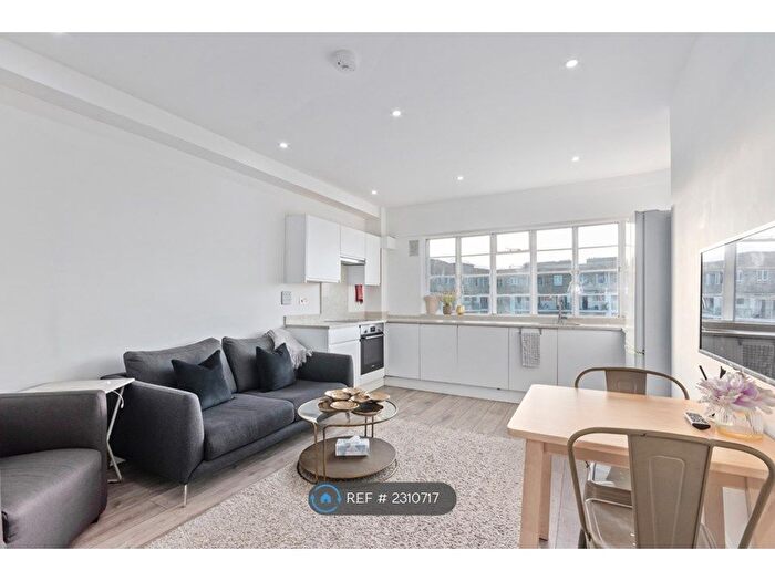 4 Bedroom Flat To Rent In Regency Lodge, London, NW3