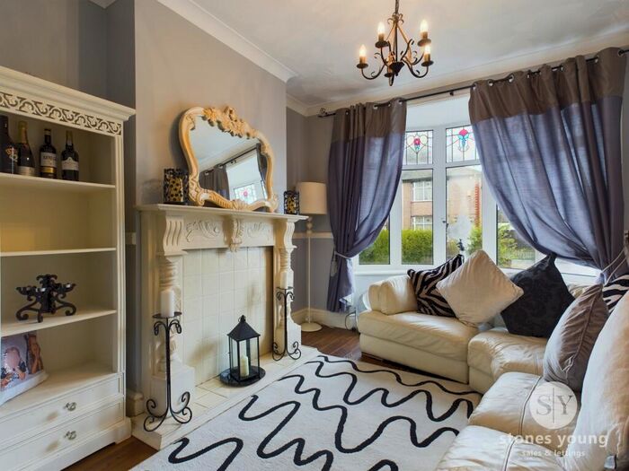 3 Bedroom SemiDetached House For Sale In Moorside Avenue, Blackburn, BB1