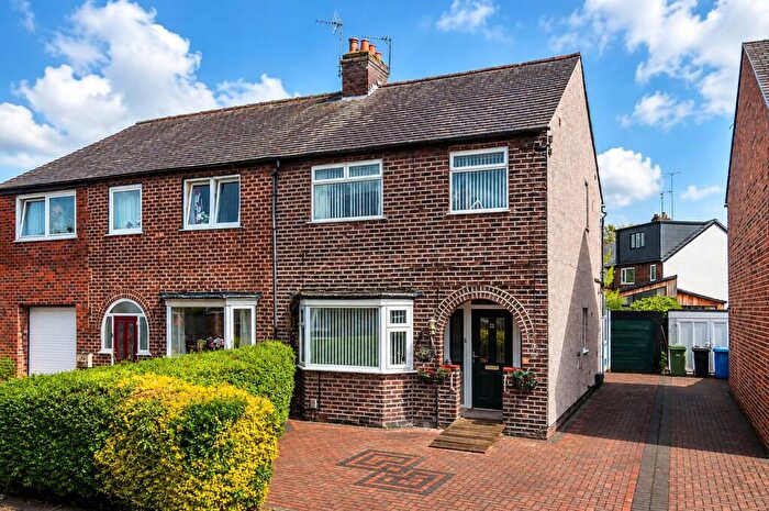 3 Bedroom Semi-Detached House For Sale In The Crescent, Flixton, Manchester, M41