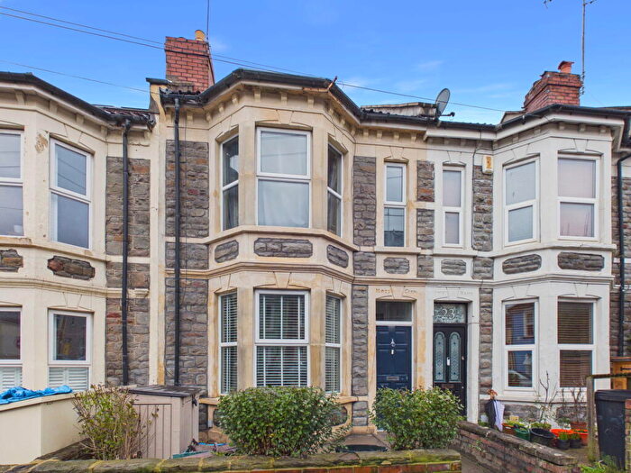 3 Bedroom Terraced House For Sale In Upton Road, Bristol, BS3