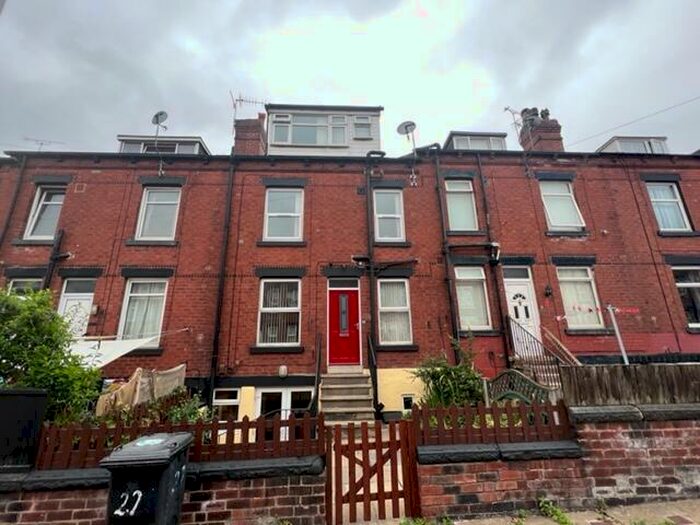 2 Bedroom Terraced House To Rent In Primrose Lane, LS11