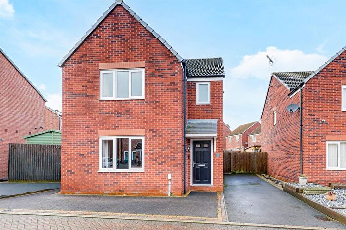 3 Bedroom Detached House For Sale In Lewis Crescent, Annesley, NG15
