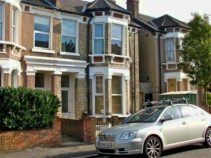 2 Bedroom Flat To Rent In Muschamp Road, Peckham, London, SE15