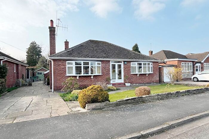 3 Bedroom Detached Bungalow For Sale In Midway, Cheadle Hulme, SK8