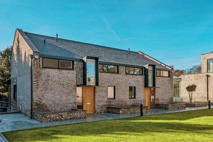 4 Bedroom Property To Rent In Ravensbourne, Keston, BR2