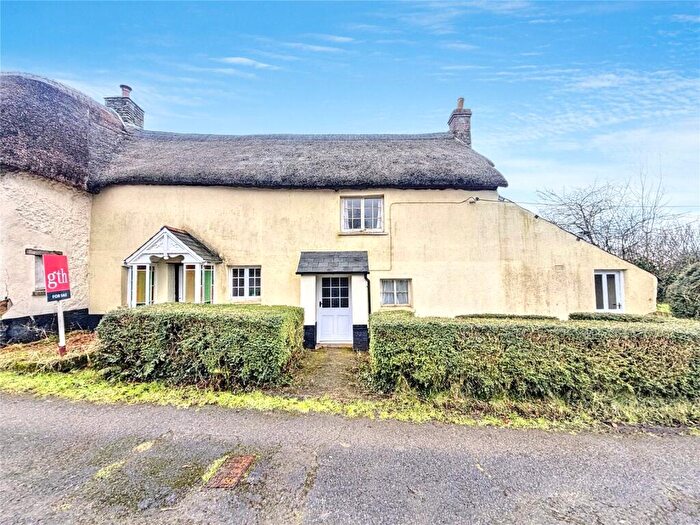 4 Bedroom Semi-Detached House For Sale In Kings Nympton, Umberleigh, Devon, EX37