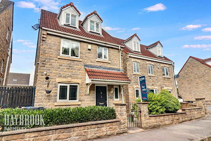 4 Bedroom Detached House For Sale In Highgate, Broomhill, S73