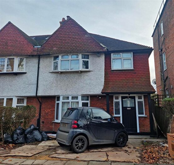 5 Bedroom Terraced House To Rent In Neeld Crescent, Wembley, HA9