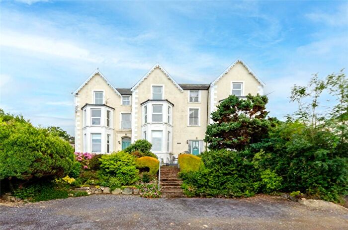 2 Bedroom Apartment For Sale In Fernbrook Road, Penmaenmawr, Conwy, LL34