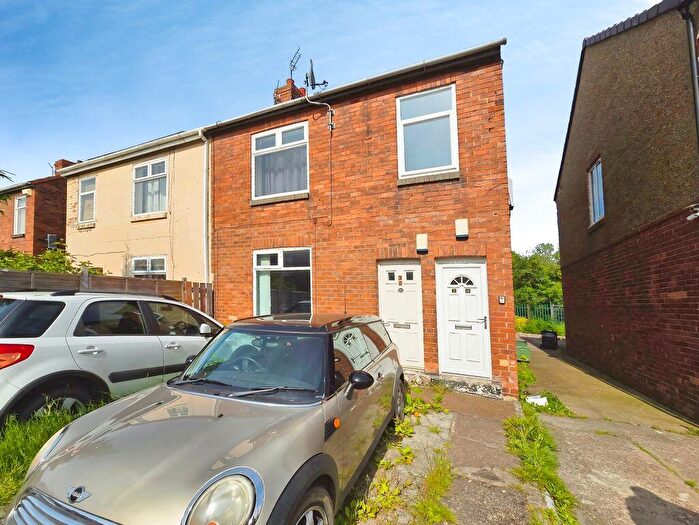 2 Bedroom Flat For Sale In Wilson Avenue, Bedlington, NE22
