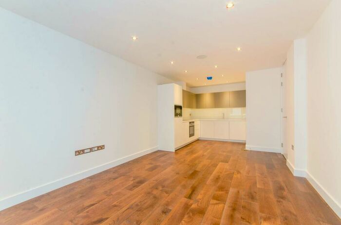 1 Bedroom Flat To Rent In Chatham Place, Hackney, London, E9