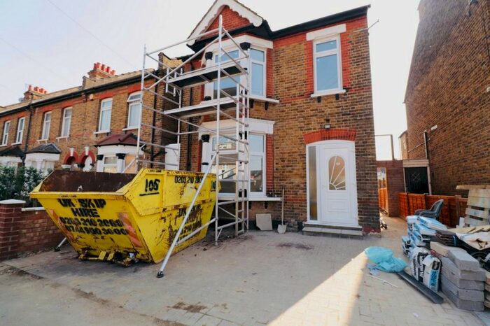 4 Bedroom Detached House To Rent In Ingersoll Road, London, EN3