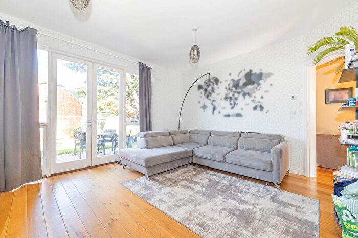 2 Bedroom Bungalow For Sale In Barton Mill Road, Canterbury, Kent, CT1