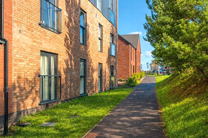 2 Bedroom Apartment For Sale In Pinhoe, Exeter, EX4