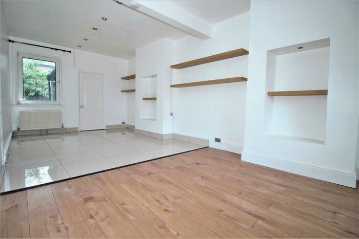3 Bedroom Terraced House To Rent In Old Oak Lane, London, NW10