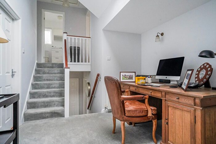 4 Bedroom Detached House For Sale In Maryland Road, Tunbridge Wells, Kent, TN2