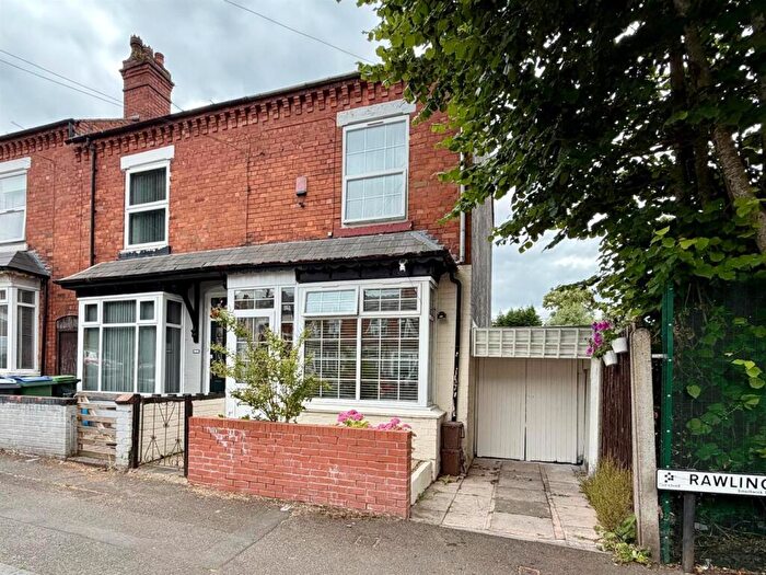 3 Bedroom End Of Terrace House For Sale In Rawlings Road, Smethwick, B67