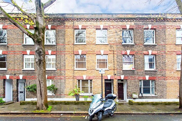 3 Bedroom Terraced House To Rent In Henshaw Street, London, SE17
