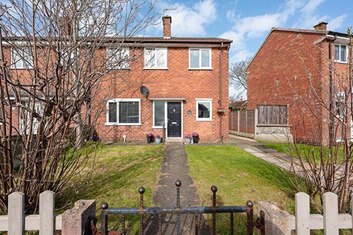 3 Bedroom Semi-Detached House For Sale In Hesketh Road, Burscough, L40