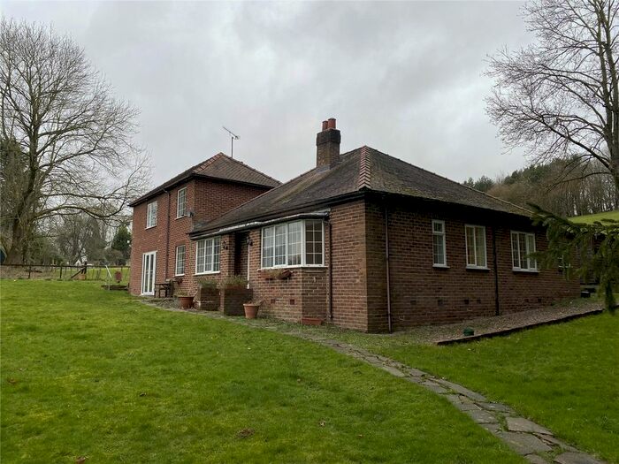 3 Bedroom Detached House To Rent In Llanerchydol, Welshpool, Powys, SY21
