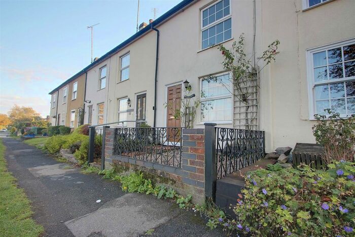 2 Bedroom Cottage To Rent In Vicarage Road, Pitstone, Leighton Buzzard, LU7