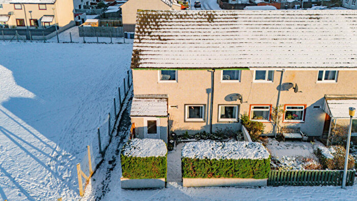 4 Bedroom End Of Terrace House For Sale In Macdonald Court, Inverness, IV2