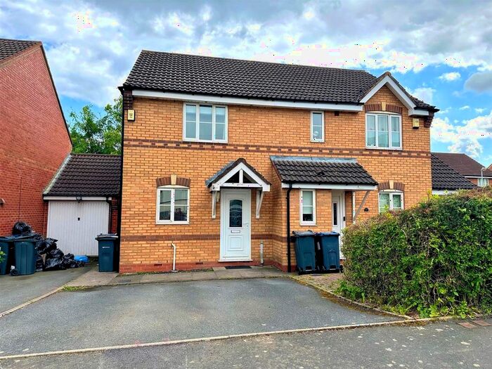 2 Bedroom Property To Rent In Slingfield Road, Birmingham, B31