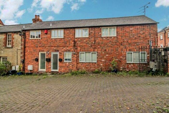 1 Bedroom Flat To Rent In Bed Flat To Rent Joiner Lane, Old Town, SN1