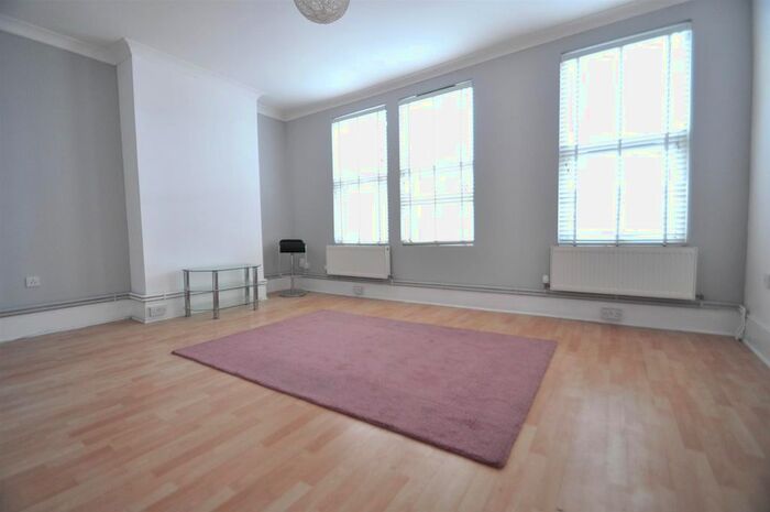 1 Bedroom Flat To Rent In Upper Wickham Lane, Welling, DA16