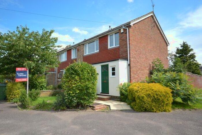 3 Bedroom Property To Rent In St. Thomas Close, Cambridge, CB23