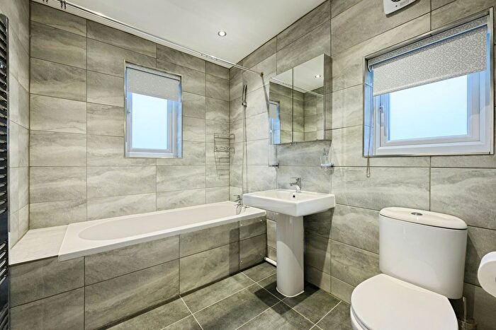 5 Bedroom Semi-detached House For Sale In St. Albans Road, Cheam, Sutton, SM1