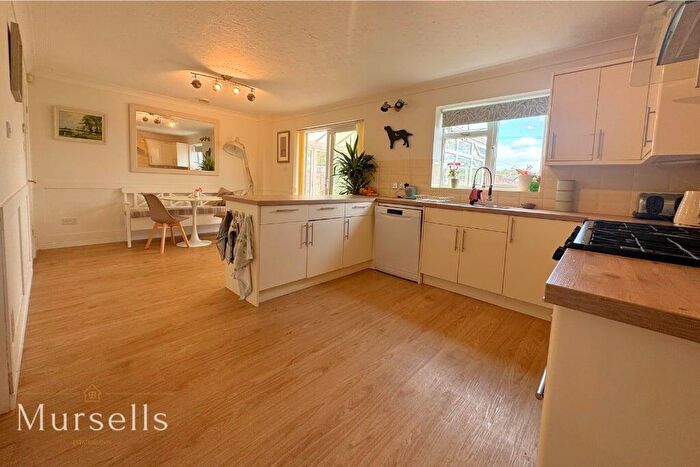 5 Bedroom Detached House For Sale In Glebe Road, Lytchett Matravers, Poole, BH16