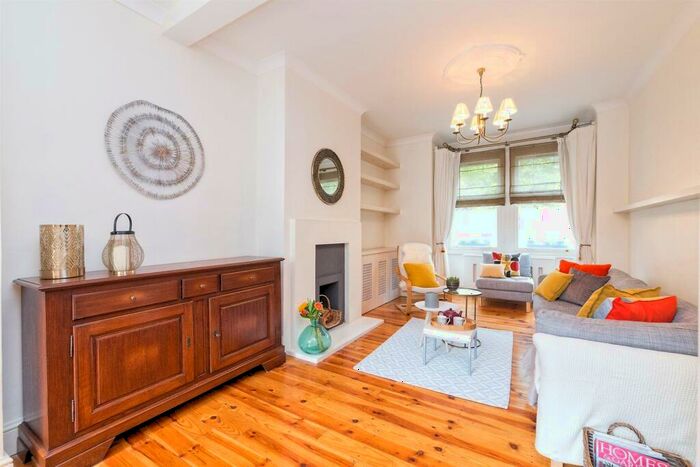 3 Bedroom Semi-Detached House To Rent In Rancliffe Road, East Ham, E6