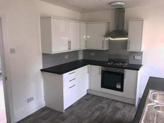 3 Bedroom Semi-Detached House To Rent In June Avenue, Blackpool, FY4