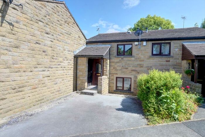 2 Bedroom Town House To Rent In Wood Street, Steeton, BD20