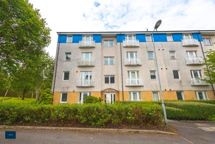 2 Bedroom Flat To Rent In Flat / Netherton Gardens Glasgow, G13