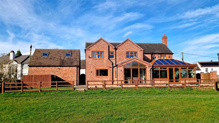 6 Bedroom Detached House For Sale In Main Street, Osgathorpe, Loughborough, Leicestershire, LE12