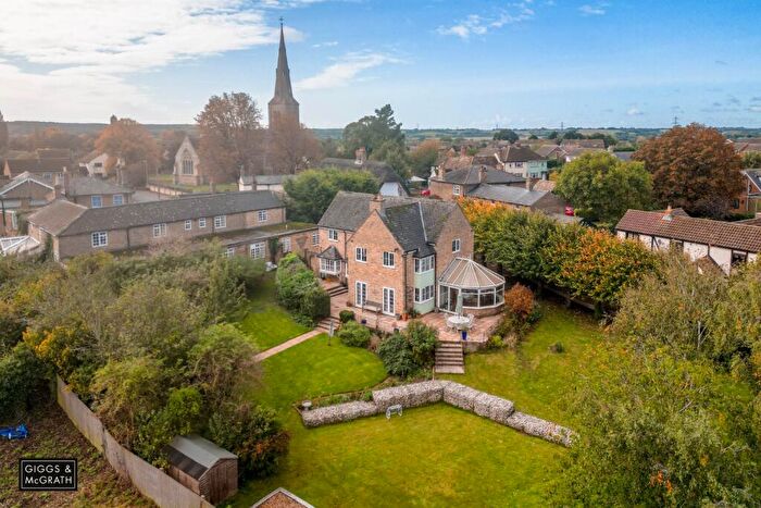 5 Bedroom Detached House For Sale In Blacksmiths Lane, Ellington, Huntingdon, Cambridgeshire, PE28