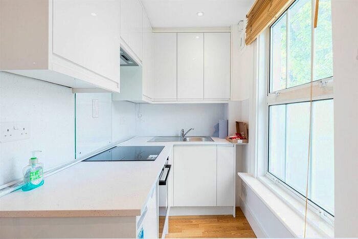 1 Bedroom Flat To Rent In Gunter Grove, London, SW10