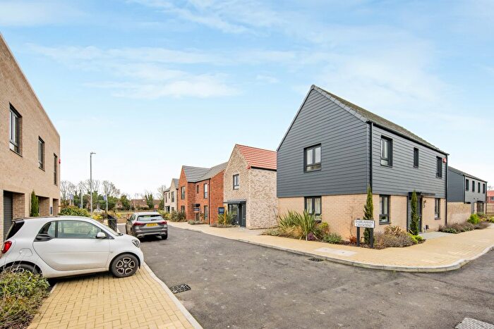 2 Bedroom Semi-Detached House For Sale In Cherry Hinton Road, Cambridge, CB1