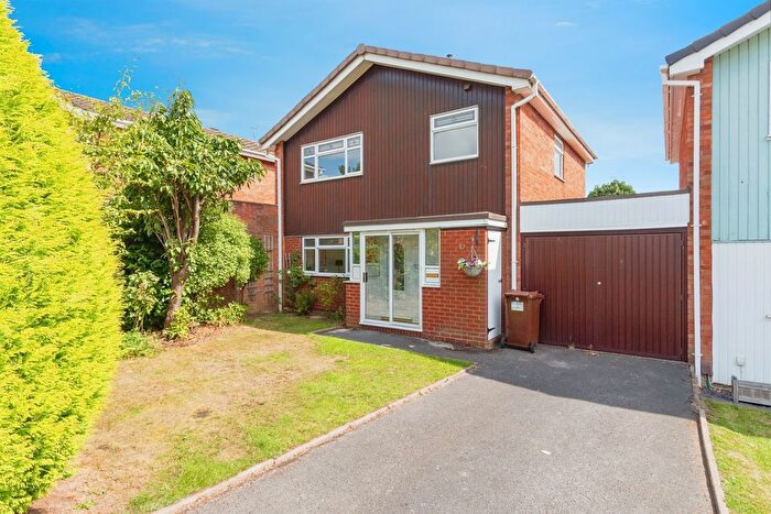 4 Bedroom Detached House For Sale In Amblefield Way, Stafford, ST16