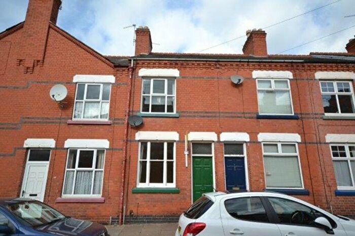 2 Bedroom Terraced House To Rent In Howard Road, Leicester, LE2