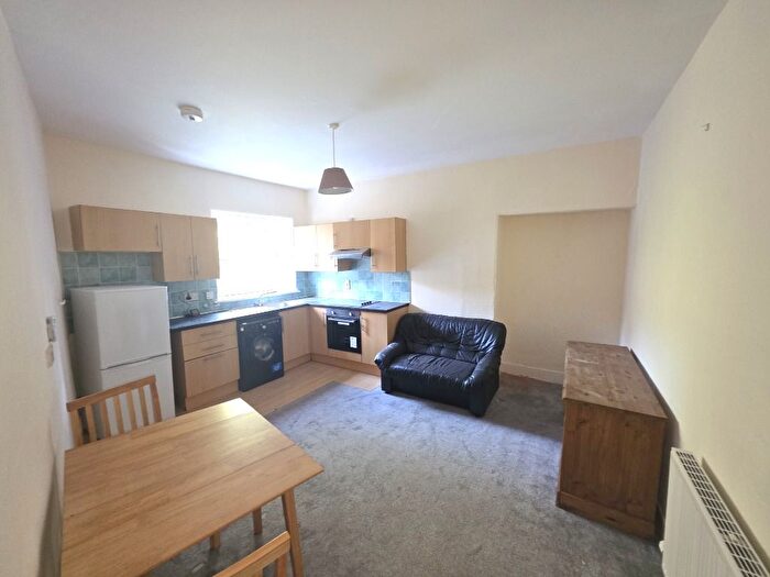 2 Bedroom Flat To Rent In Hutcheon Street, City Centre, Aberdeen, AB25