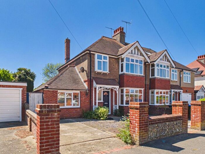 4 Bedroom Semi-Detached House For Sale In Shermanbury Road, Worthing, BN14