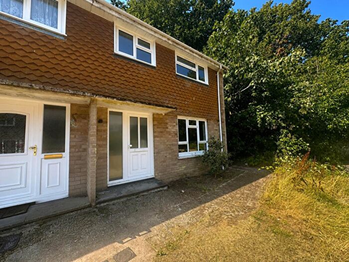 3 Bedroom End Of Terrace House To Rent In Tedder Road, Bitterne, Southampton, Hampshire, SO18