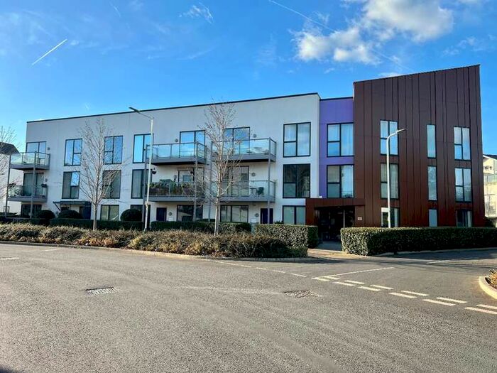 1 Bedroom Serviced Apartment To Rent In Flat, Denmark Lodge, St. Clements Avenue, Romford, RM3