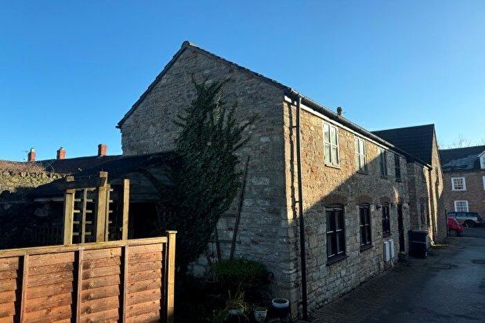 1 Bedroom End Of Terrace House To Rent In Stuarts Close, Wells, BA5